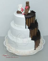 Mit nur wenigen materialien basteln sie so ein leckeres, aber gleichzeitig individuelles geschenk für wirklich alle, die gern schokolade. Hochzeitstorte Milch Und Schokolade Kinder Schokolade Torte Hochzeit Hochzeitstorte