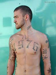Justin timberlake has many hits as an artist, but the i'm a bad boy song which he sang along with usher is one of his most popular. Tatowierungen Von Justin Timberlake Temporary Tattoo Blog