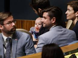 Getty images, wikimedia (cc by 2.0), jacinda ardern / instagram. Nz Pm S Baby Sits In On Un Meeting The North West Star Mt Isa Qld