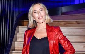 Ewa, zapytana przez jarosława kuźniara w porannym paśmie onetu o to, czy uważa anię za swojego wroga, stwierdziła, że lewandowska jest „super babką ja to robię całe życie. Ewa Chodakowska Ostrzega Fanow Przed Tabletkami Na Odchudzanie Wciskaja Ludziom Cuda Gwiazdy Maxxx News Rmf Maxxx