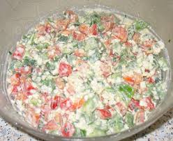 Frischer Paprika Frischkase Salat Ein Gutes Rezept Mit Bild Aus Der Kategorie Snacks Und Kleine Gerichte 2 Bewertungen O Salat Paprika Salat Salat Mit Lachs