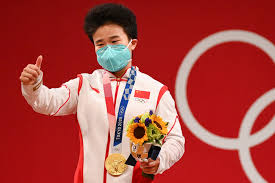 With the addition of women's boxing to the programme in the 2012 summer olympics, however, female athletes were able to compete in all the same sports as men. Wj4zkhcpsxxjsm