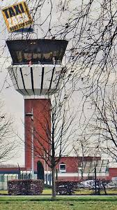 L Aeroport De Lille Lesquin Code Aita Lil Code Oaci Lfqq Est Un Aeroport International Situe Sur Les Communes De Aeroport Lille Aeroport International