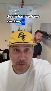 Day in the Life! Follow me for a full day of Morning Routine, Marketing,  and Meetings. It was a very productive day! #fayettevillearkansas  #bentonvillearkansas #330amclub #6amworkout #fitness #flow #RealEstateLife  #marketing #newconstruction The