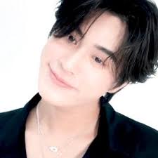 X 上的bill：「BLESS U NAAAHHHH 😭😭😭😭😭」