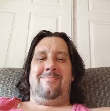 Where do you redeem new player gift I got to the website don't see anything  and I go to settings