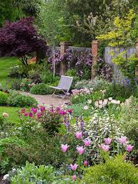 26 On Budget For Your Best Diy Garden Ideas Garden Ideas Garden Landscaping Design Small Cottage Garden Ideas Cottage Garden Beautiful Gardens