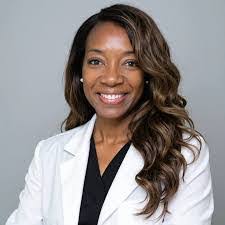 Cristina Thomson's Instagram, Twitter & Facebook