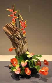 Flirty Fleurs The Florist Blog Inspiration For Floral Designers Cicek Aranjmani Ikebana Egzotik Cicekler