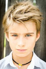 1001 Ideen Fur Jungen Frisuren Zum Nachmachen Jungs Frisuren Teenager Haarschnitt Kurzhaarfrisuren Jungs