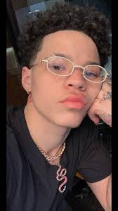 We all love our iphones, but is there any good lil wallpaper for your ipod touch? Lil Mosey Wallpapers On Wallpaperdog