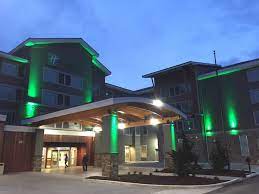 You have to register at the desk abd its $5 per day starting with the day you leave it , day prior to you picking the vehicle up. Park And Fly At Holiday Inn Hotel Suites Bellingham Whatcomtalk