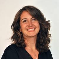 Isabelle Harrington's Instagram, Twitter & Facebook