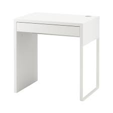 Micke Desk White 28 3 4x19 5 8 Ikea In 2020 Ikea White Desk Micke Desk Small White Desk