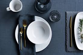 Découvrez les services de table et couverts nontron, couteaux de table, fourchettes, cuillères, repose couteaux. Dore Noir Blanc Email Bambou Ou Trouver De Beaux Couverts Originaux