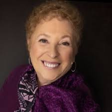 organizemeinc #makeanorganizedmove #certifiedprofessionalorganizer  #certifiedmovemanager #ninagraduates #proudparentmoment  #celebratingachievements