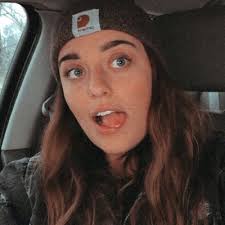 Meghan Travis (@MeghanTravis10)