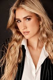 Angel Ellis's Instagram, Twitter & Facebook