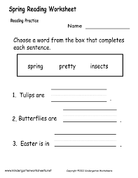 Spring Reading Worksheet Free Kindergarten Holiday Worksheet For Kids Reading Worksheets Kindergarten Worksheets Printable Kindergarten Worksheets