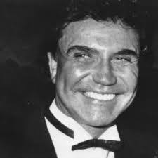 Kerry Hamer's Instagram, Twitter & Facebook