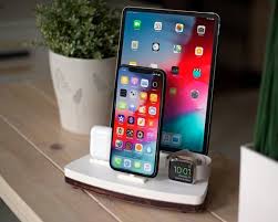 Nytstnd Quad Is The Ultimate Charging Dock For Every Iphone Starting With Iphone 5 Up Including Ipho Apple Watch Charger New Ipad Pro Apple Watch Original