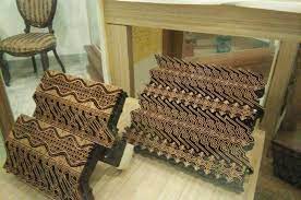 Maybe you would like to learn more about one of these? Teknik Membuat Batik Dengan Alat Canting Disebut
