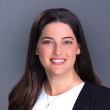 Join WCEE and Laurencia Durán at FTI Consulting next Thursday to hear from  these phenomenal women Amy Andryszak and Ellen Ginsberg!