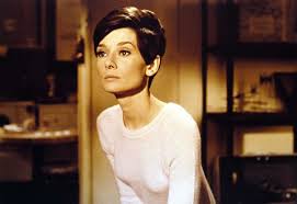 Today, she wears her hair blonde over blonde slices. Audrey Hepburn Hair Her 9 Most Iconic Hairstyles Marie Claire Australia