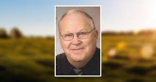 Glen Poole's Instagram, Twitter & Facebook