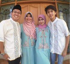 Lihat ide lainnya tentang selebritas, pacar pria, fotografi remaja. Profil Terlengkap Iqbaal Ramadhan Masa Kecil Dan Keluarga Pendidikan Perjalanan Karier Agama Pacar Atau Kekasih Akun Instagram Hingga Foto Terbarunya Dont Sad