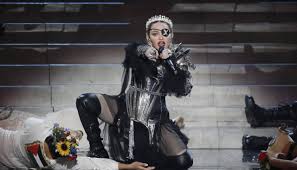 Like a virgin by madon… $15.98. Madonna Deshalb Kam Es Zum Desaster Auftritt Beim Esc