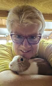 Mummy needed a cuddle this morning. It's been a stressful weekend with  Gilbert not being well. I hope this helps! Love Wills ❤️ 😍 💖