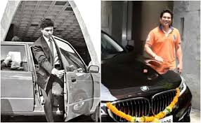 Ex Cricketer Sachin Tendulkar Is Looking For His First Car Can You Guess Which Pehal News