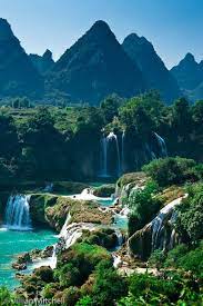 Take Me Somewhere With This Lush Greenery And Waterfalls So Gorgeous Probably Hawaii Or An Islan Places To Travel Travel Around The World Places To Visit