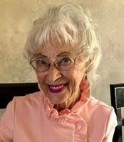 Kim Delfosse's Instagram, Twitter & Facebook