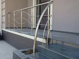 Stainless steel railing systems for your building needs. Pin By Theresa Sheriff On Corrimao Inox Steel Stairs Design Steel Railing Design Steel Door Design