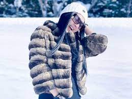 We did not find results for: Syahrini Pose Bawa Tas Rp 2 5 M Dikritik Karena Edit Foto Di Jepang Jadi La