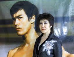 Bruce Lee's Death Has Confused the Public for Almost Four Decades | The Vintage News
