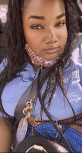 6 hours and 35 mins after SZA stopped responding, Nicki Minaj finally eased  up! From tweets to the StationHead drag, catch up