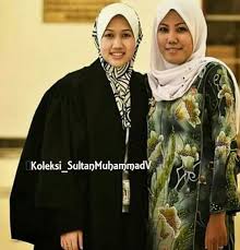 Qawi previously was executive chairman for qaf brunei sdn. Lulusan Undang Undang Adinda Sultan Kelantan Tengku Amalin Aishah Putri Pernah Bergelar Majistret Nona