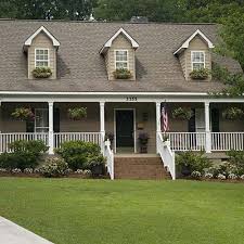 Yard Party Makeover Front Porch Landscape Porch Landscaping Landscaping Around House Wrap around porches utilize stylistic details in their construction to define a house's style.