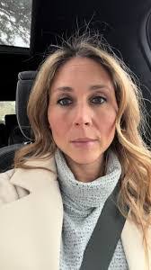 Melissa Wald's Instagram, Twitter & Facebook