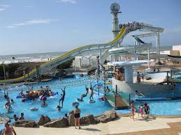 Aqualud Le Parc Des Plaisirs De L Eau Au Touquet Paris Plage Armor Hotel
