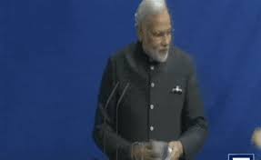 Modi & merkel full handshake video. This Body Language Theory Explains Why Merkel Leaves Modi S Handshakes Hanging