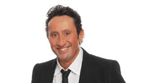 Regisztrálj ingyenesen a deezerre és hallgasd: Beppe Braida Chi E Il Comico Di Zelig All Isola Dopo 9 Anni Di Stop Mam E