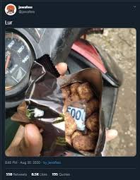 Maybe you would like to learn more about one of these? Beli Snack Receh Murah Meriah Netizen Ini Syok Lihat Bonus Di Dalamnya