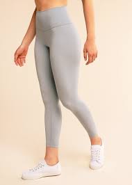 barre3 lululemon chambray wunder under legging