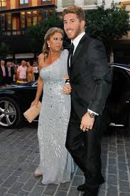 Porthos avait reçu un coup d'épée au travers du bras, et biscarat au travers de la cuisse. Quart De Final Un Amour Madridillen 3