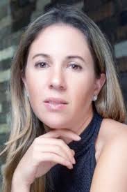 Deborah Dana in Shark Tank México