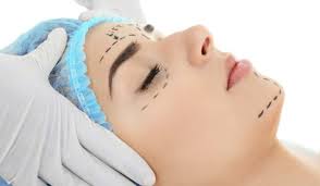 كل ما تحتاج معرفته عن انواع عمليات التجميل مع د. إسلام حسنى